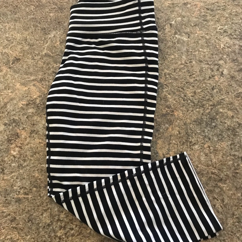 Athleta cropped leggings
